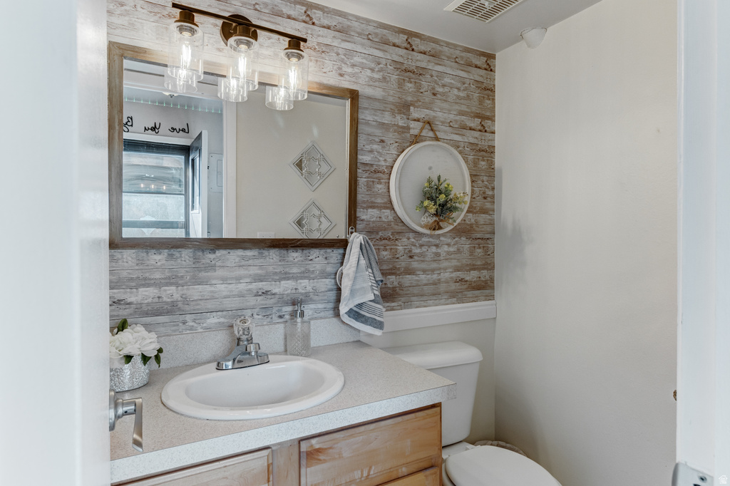 88 W 50 S #F9 Centerville, UT 84014