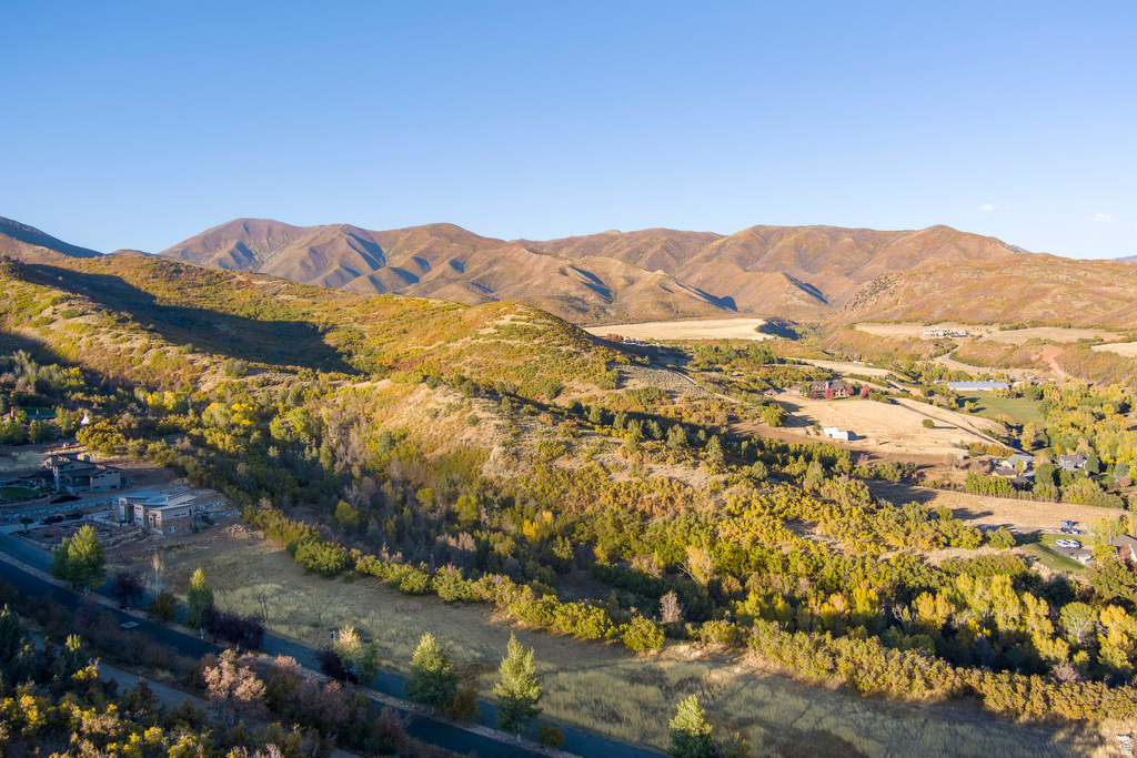 151 S MEADOW DR Springville, UT 84663