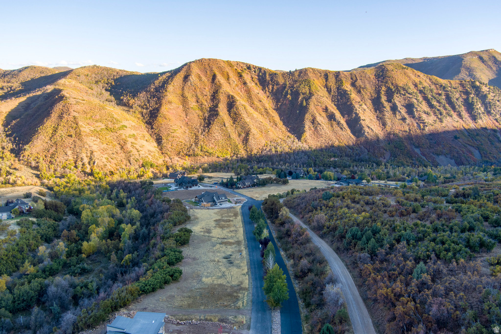 151 S MEADOW DR Springville, UT 84663