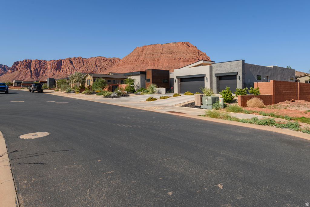 108 N ARROWHEAD LN Ivins, UT 84738