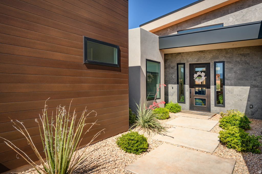 108 N ARROWHEAD LN Ivins, UT 84738