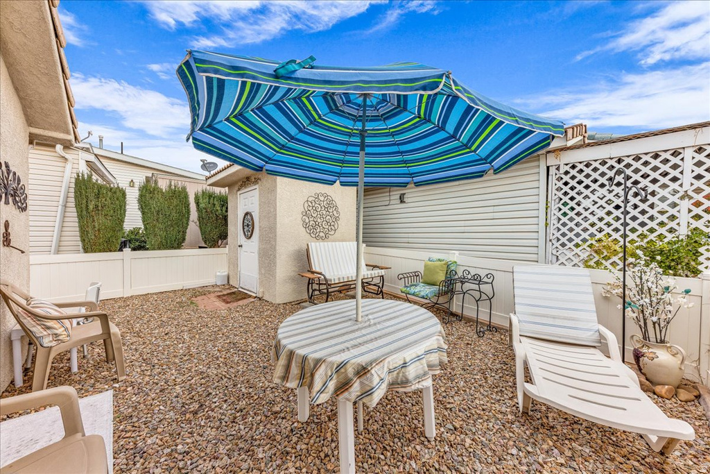 2990 E RIVERSIDE DR photo 5