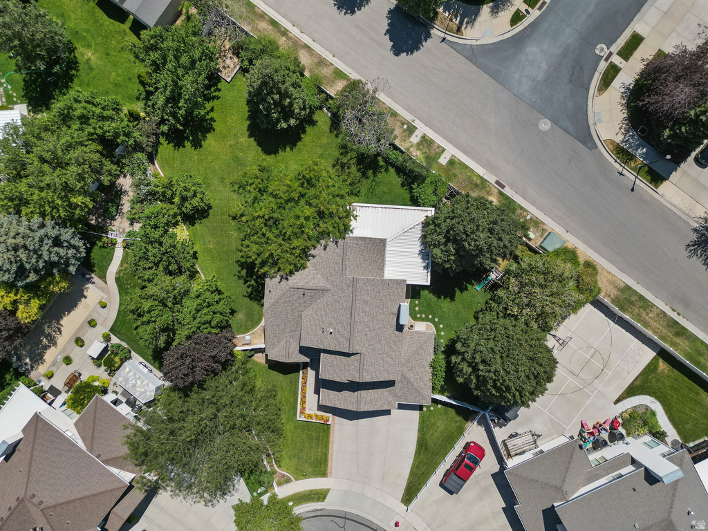 10177 S STATESMAN PL South Jordan, UT 84095