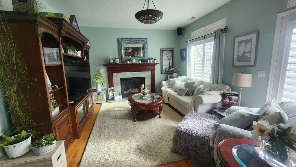 597 W 2075 N Centerville, UT 84014