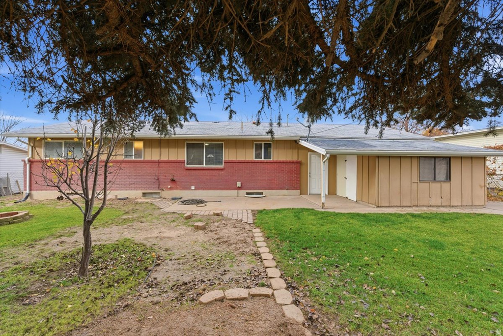 1096 N 300 W Layton, UT 84041