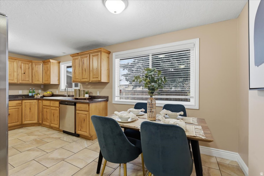 1096 N 300 W Layton, UT 84041