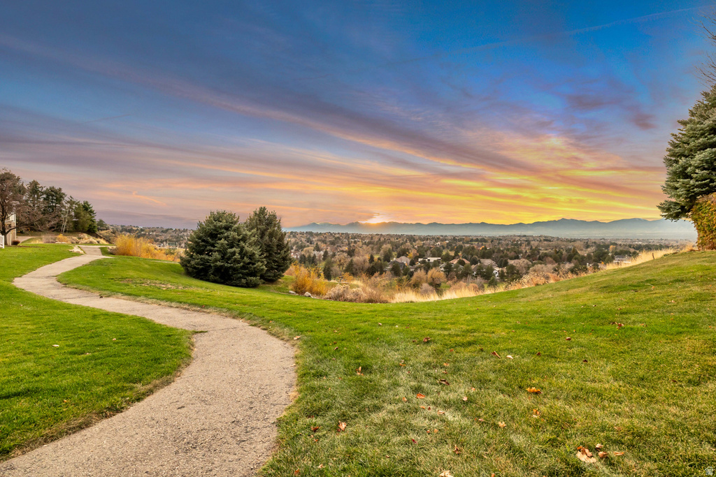 3261 E LANTERN HILL CT Cottonwood Heights, UT 84093