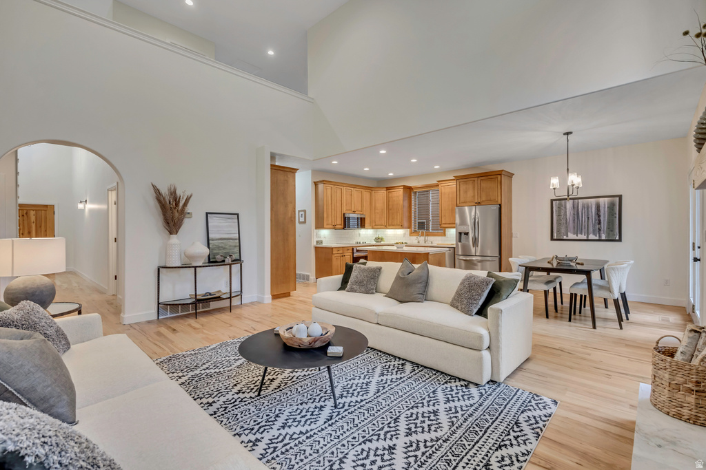 3261 E LANTERN HILL CT Cottonwood Heights, UT 84093