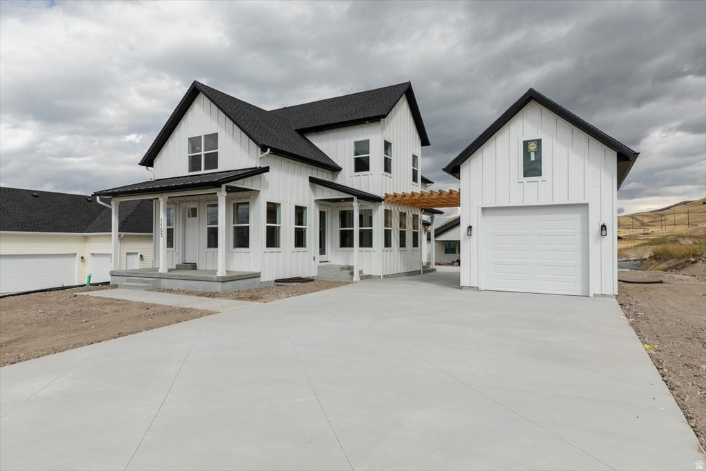 1153 E 160 N Hyde Park, UT 84318
