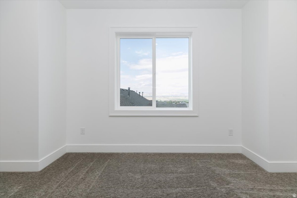 1153 E 160 N Hyde Park, UT 84318