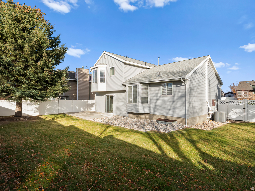 1234 E SANDY RIDGE DR Sandy, UT 84094