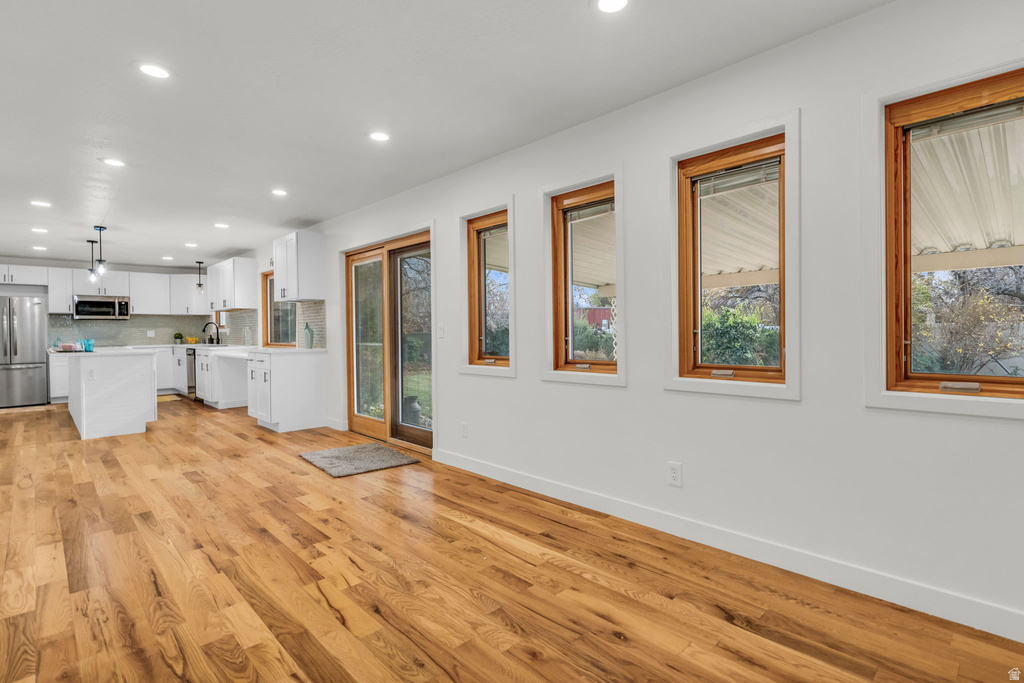 3385 W MEADOWBROOK DR West Valley City, UT 84119