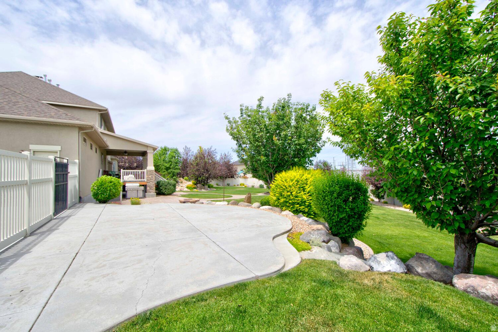 4478 W MANDY LEE CV Riverton, UT 84065