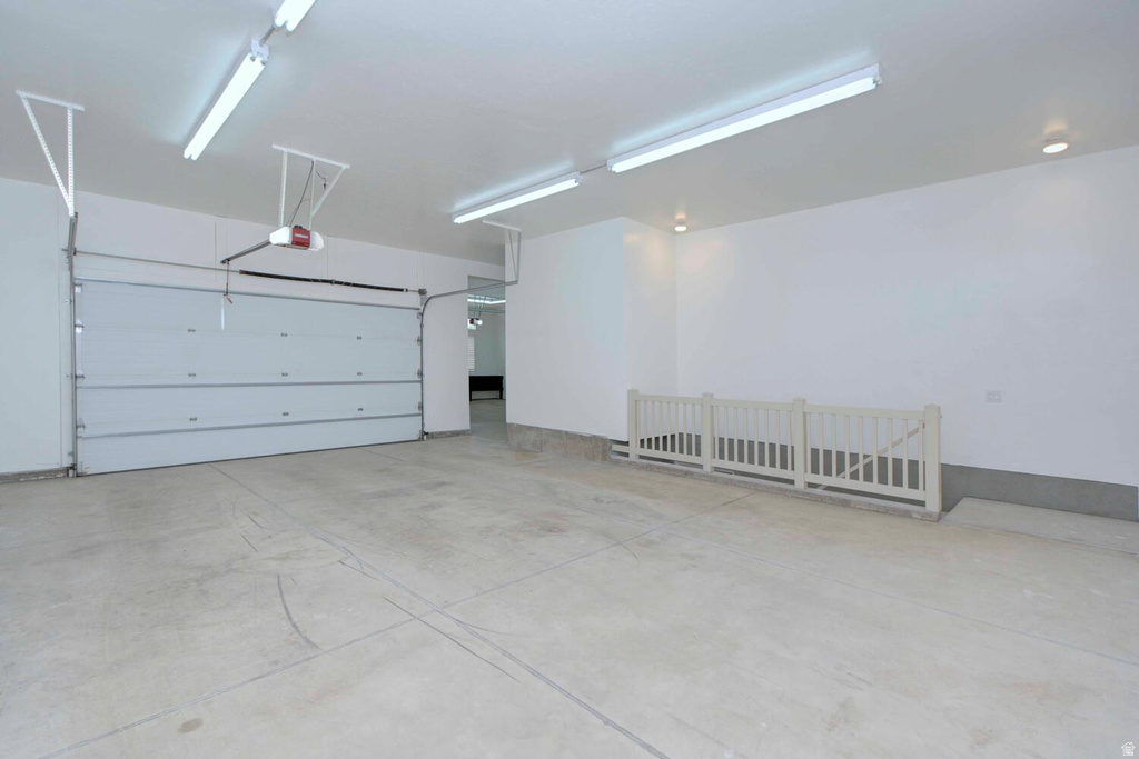 4478 W MANDY LEE CV Riverton, UT 84065