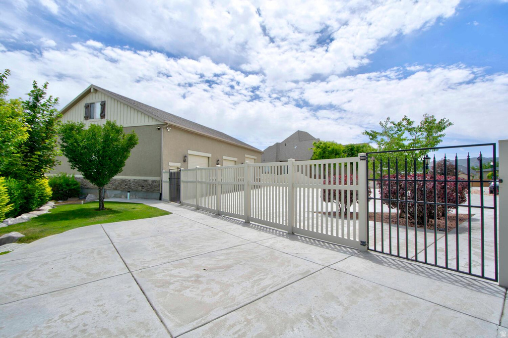 4478 W MANDY LEE CV Riverton, UT 84065