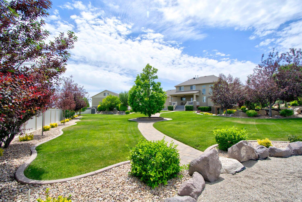 4478 W MANDY LEE CV Riverton, UT 84065