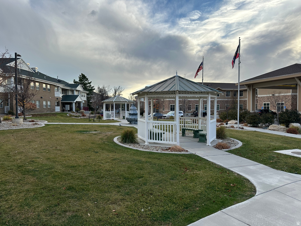 11025 S GRAPEVINE CV #B103 Sandy, UT 84070