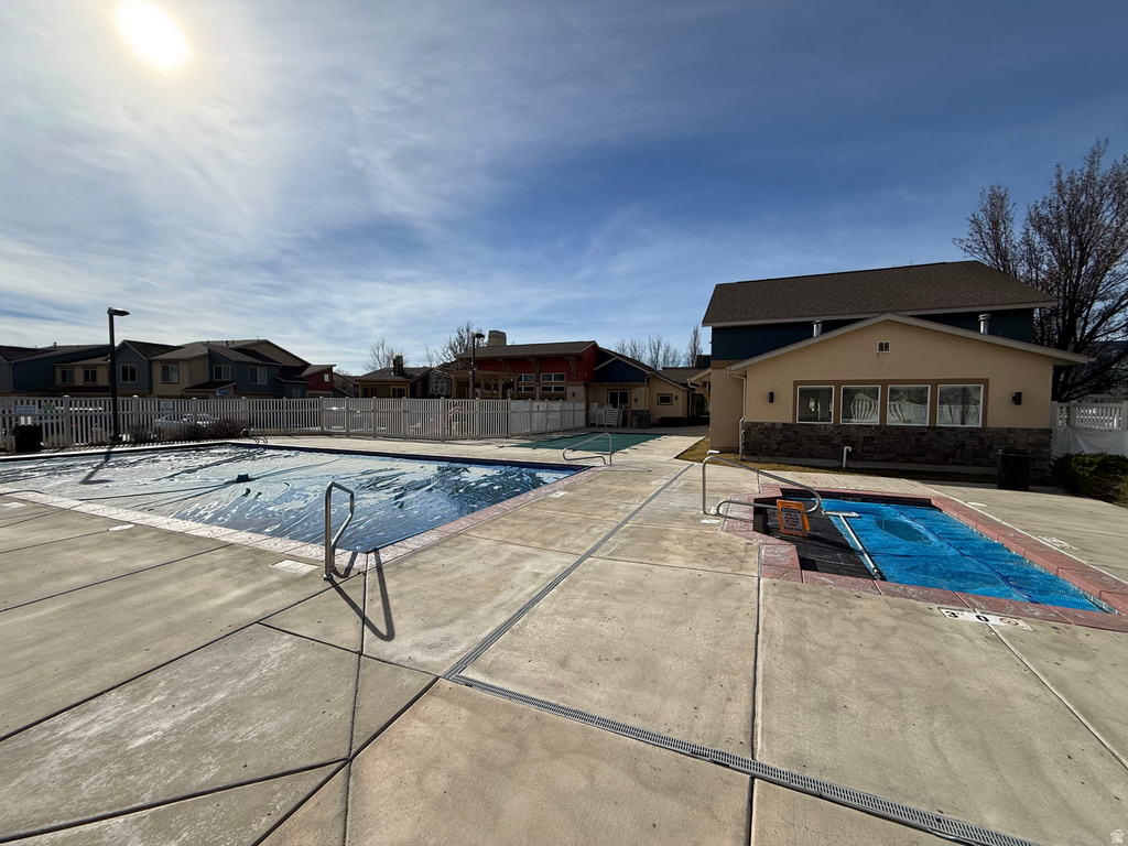 11293 S SWEET PEA LN South Jordan, UT 84095
