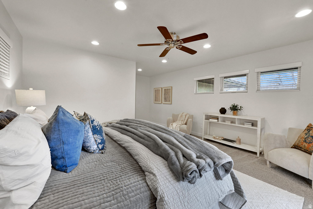 915 S PARK ROW ST Salt Lake City, UT 84105