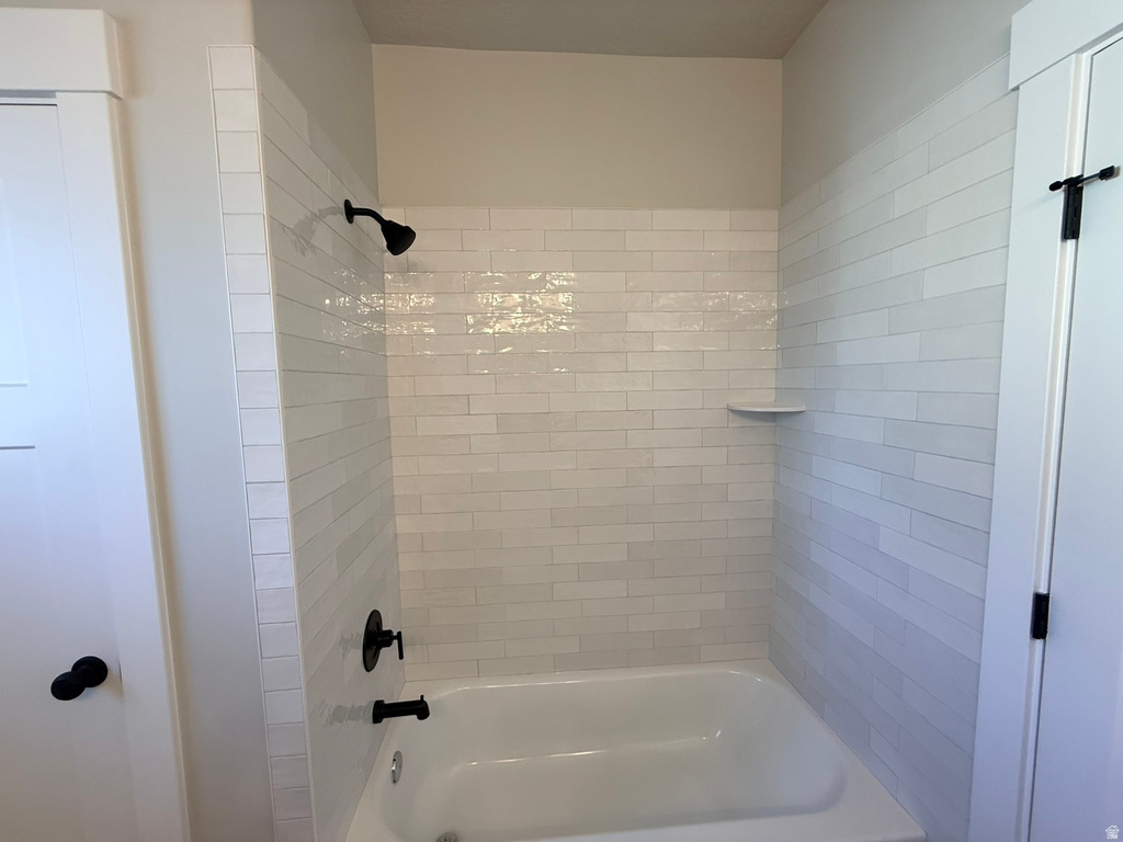 3268 N 2425 W Farr West, UT 84404