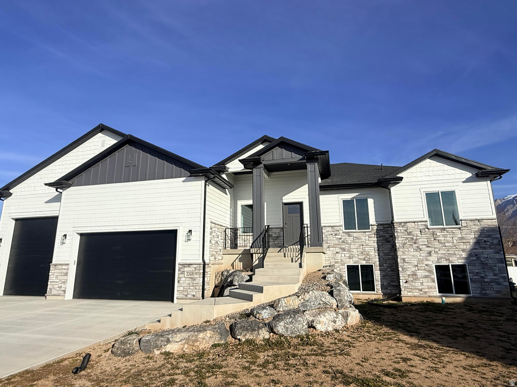 3268 N 2425 W Farr West, UT 84404