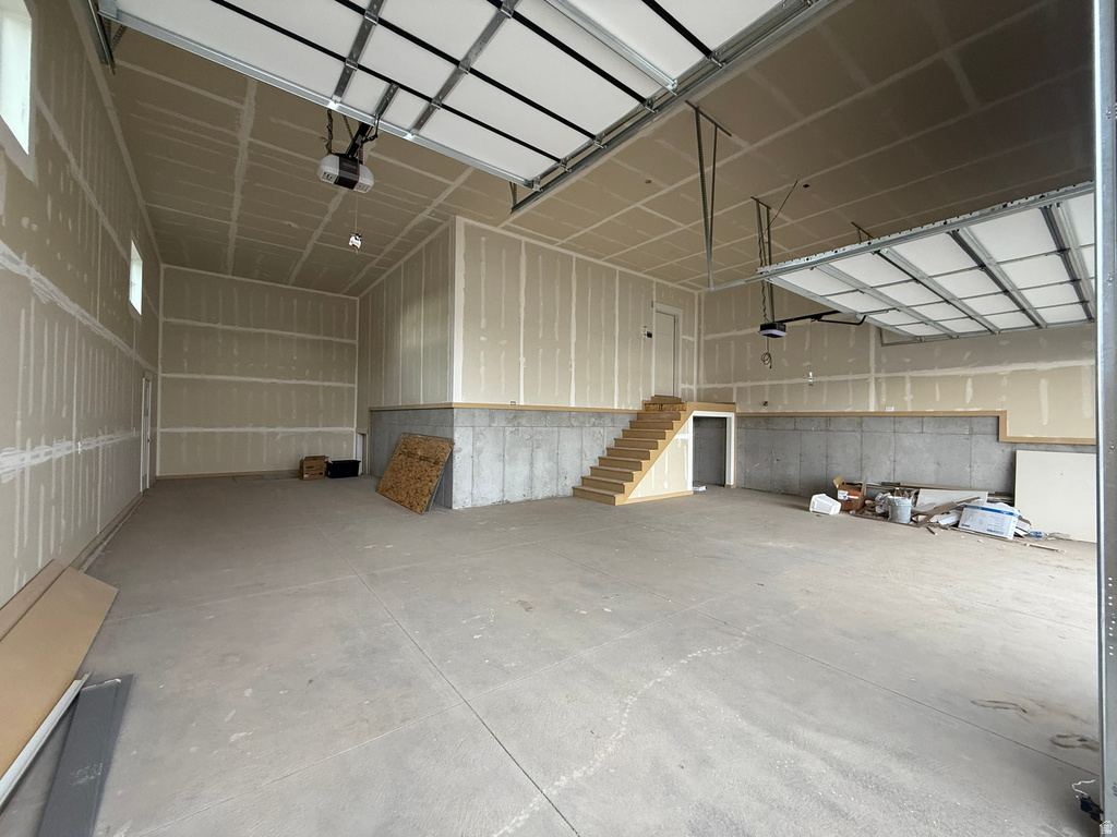 3268 N 2425 W Farr West, UT 84404