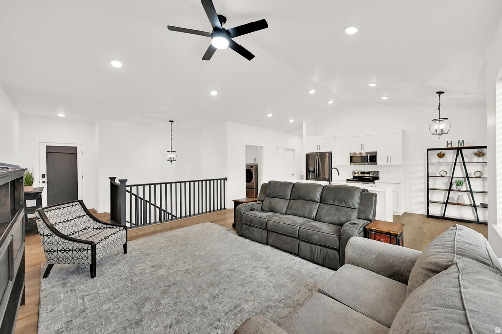 88 N MARASCHINO Grantsville, UT 84029