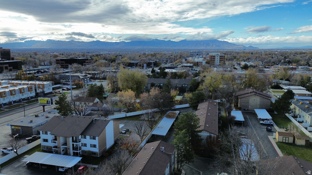 883 E ARNECIA CT #31 Millcreek, UT 84106