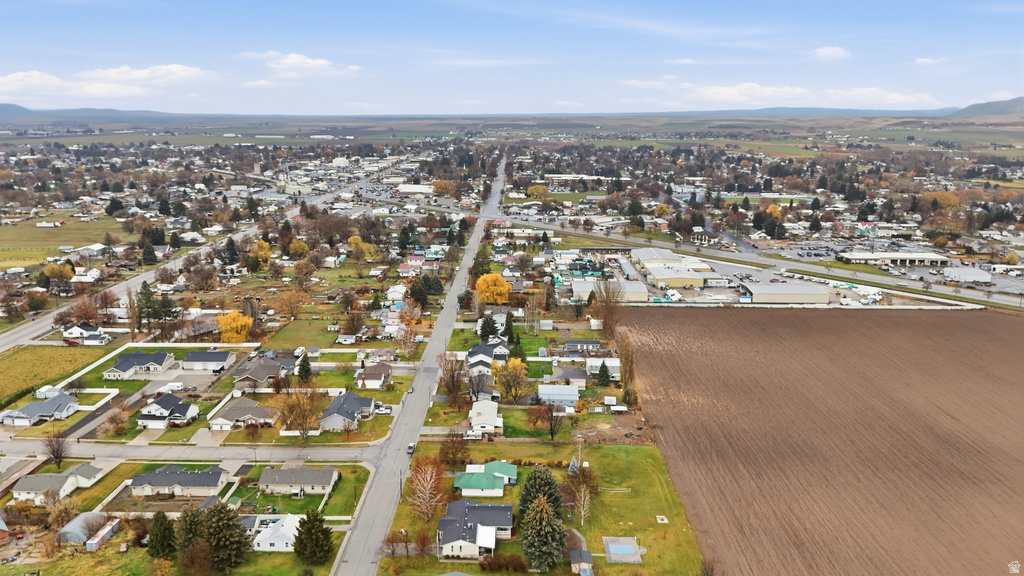 657 S 1ST Preston, ID 83263