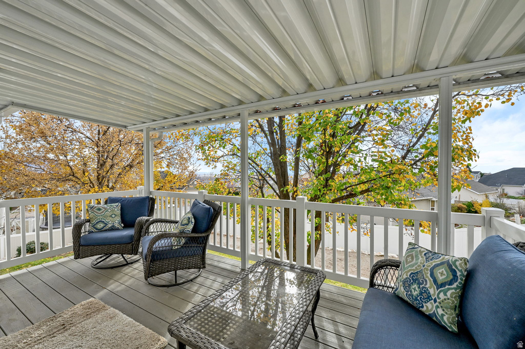 3587 N LAKEVIEW DR North Ogden, UT 84414