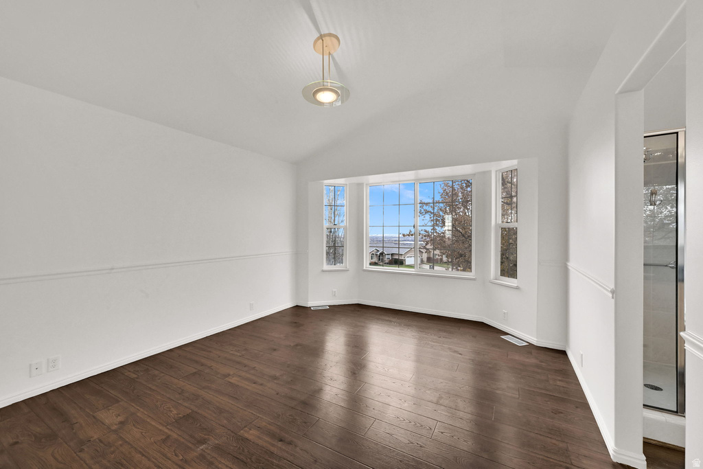 3587 N LAKEVIEW DR North Ogden, UT 84414