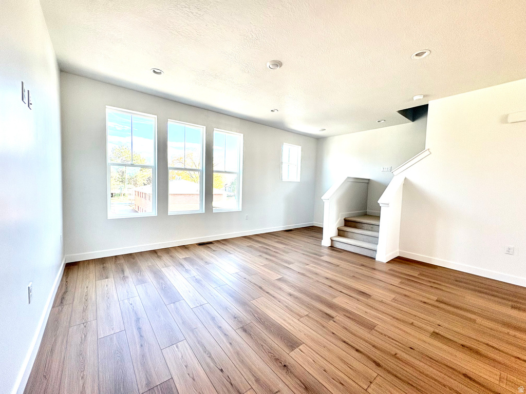 1658 N 1600 W Layton, UT 84041