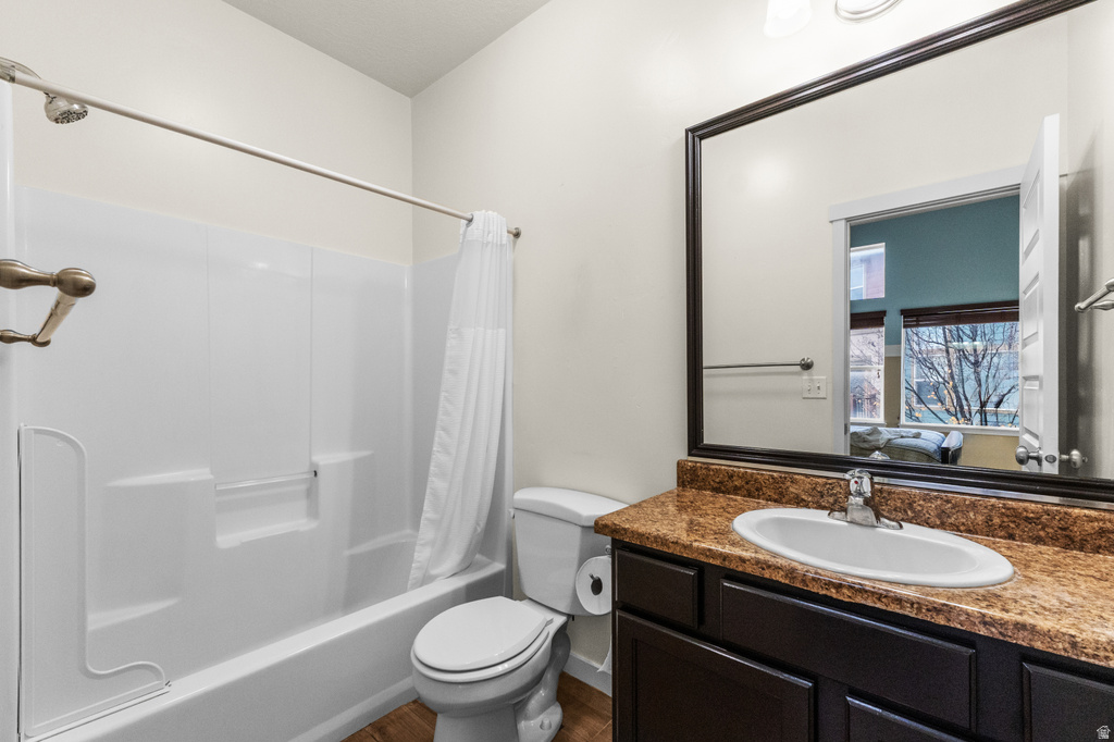 1090 N SHEPARD CREEK PKWY #6 Farmington, UT 84025