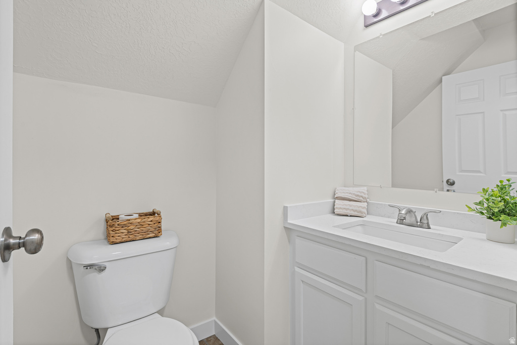 9332 S CHARTRES AVE Sandy, UT 84070