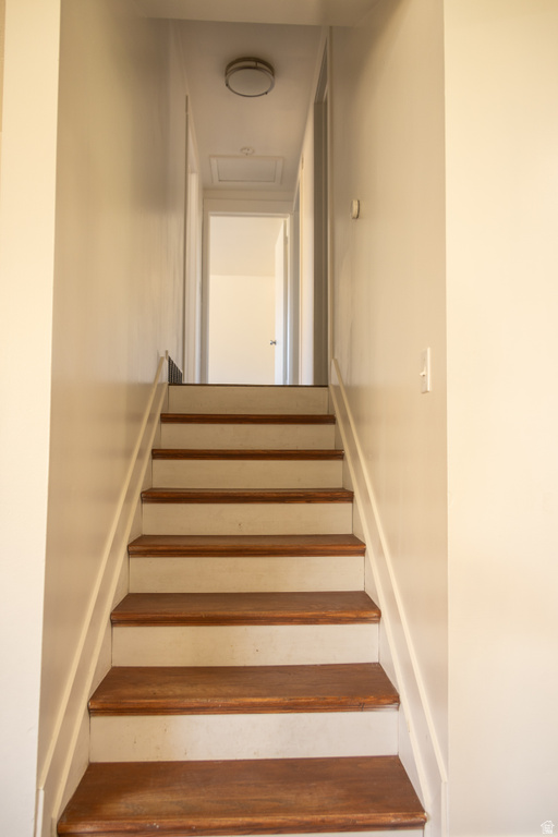 184 WOODLAND DR Orem, UT 84097