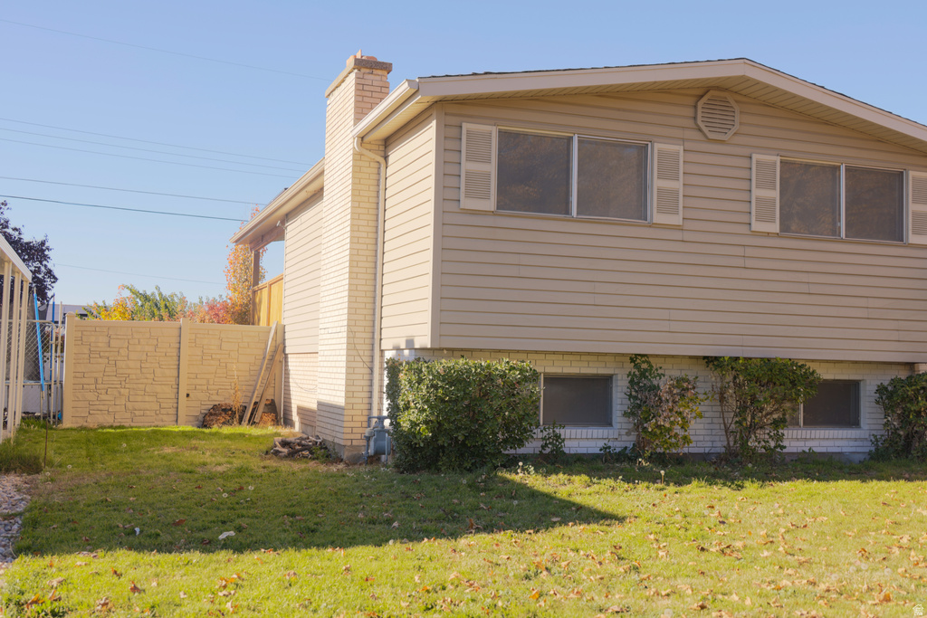 184 WOODLAND DR Orem, UT 84097