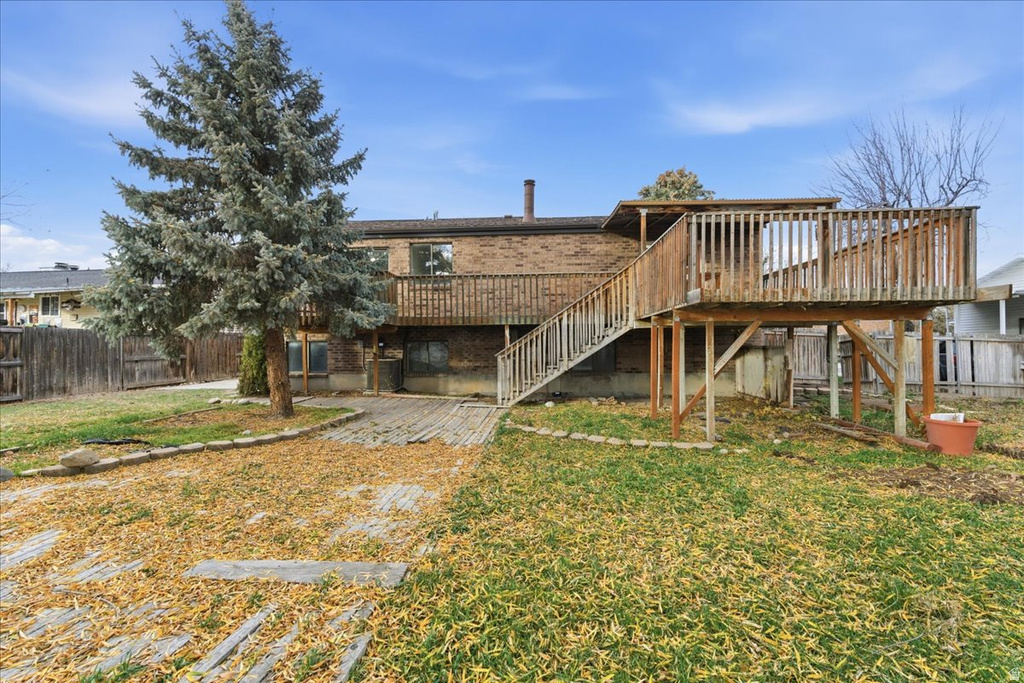 2573 JORDAN MEADOWS LN West Jordan, UT 84084