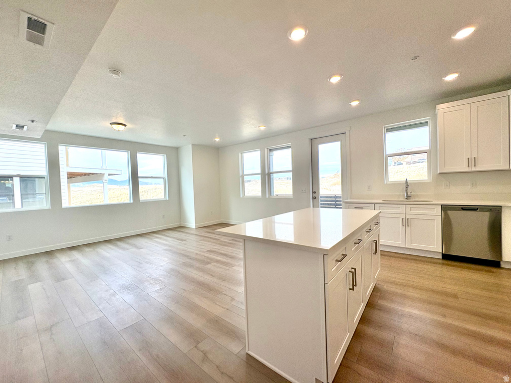 718 W Blue Magic Ln #201