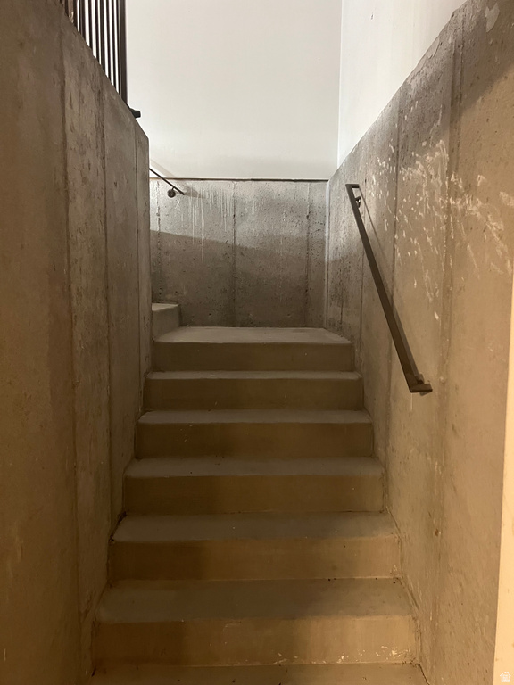 11159 S VIA ENCANTADA WAY South Jordan, UT 84095