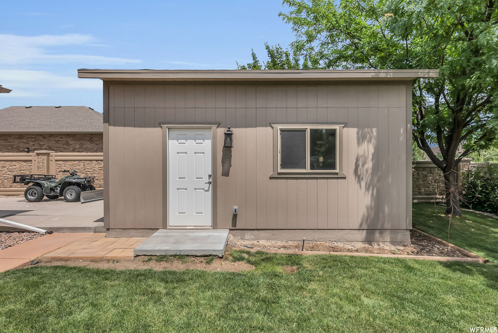 11159 S VIA ENCANTADA WAY South Jordan, UT 84095