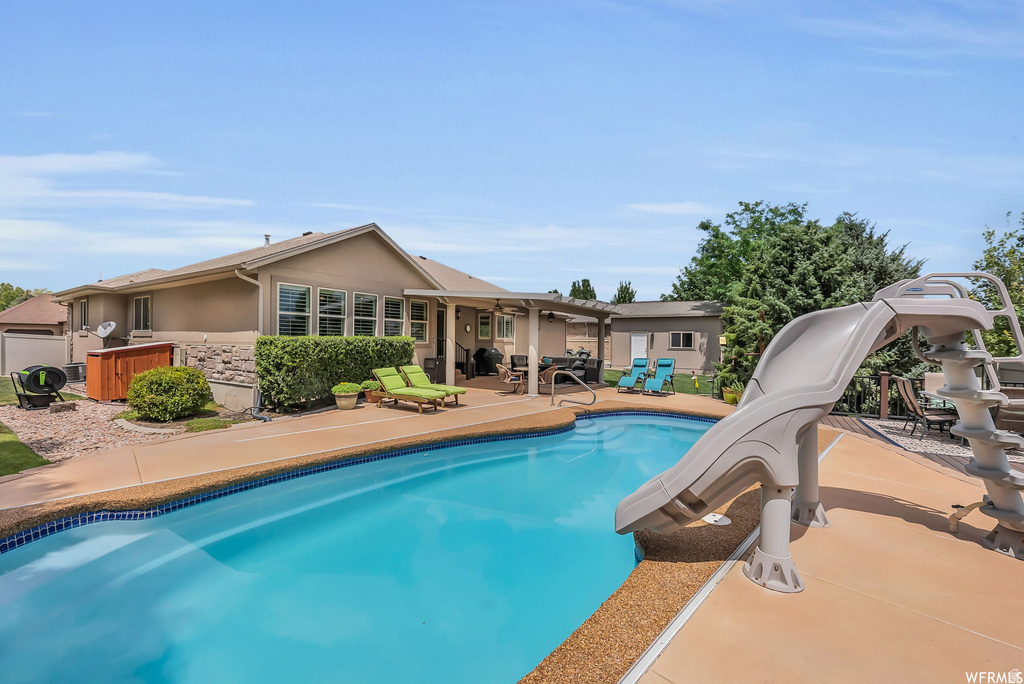 11159 S VIA ENCANTADA WAY South Jordan, UT 84095