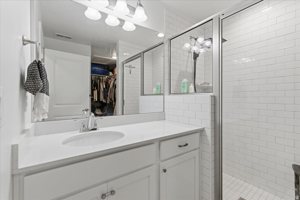 6643 W SKIP ROCK RD South Jordan, UT 84009