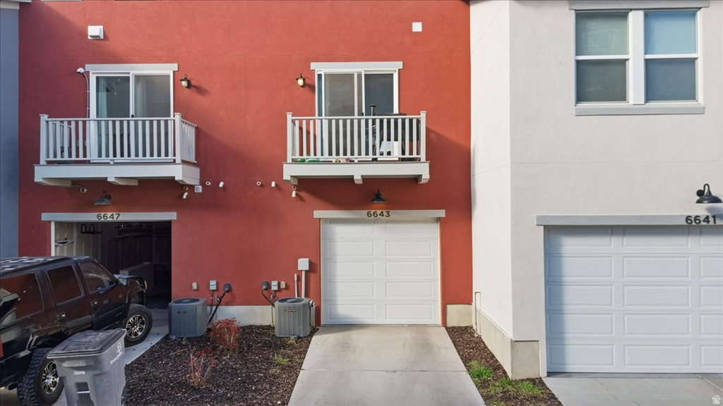 6643 W SKIP ROCK RD South Jordan, UT 84009