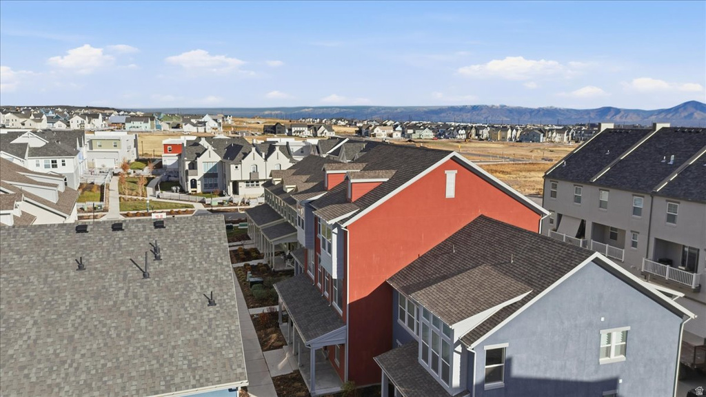 6643 W SKIP ROCK RD South Jordan, UT 84009