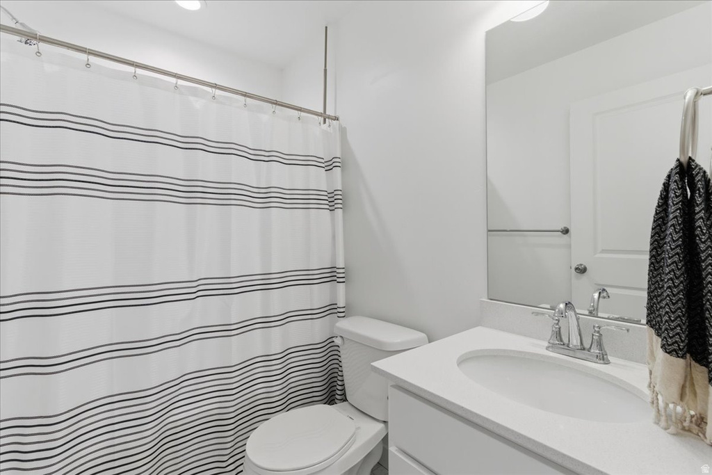 6643 W SKIP ROCK RD South Jordan, UT 84009