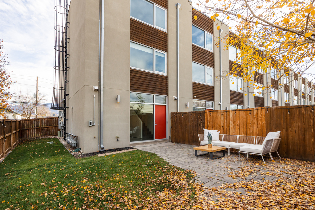 1118 S WEST TEMPLE Salt Lake City, UT 84101