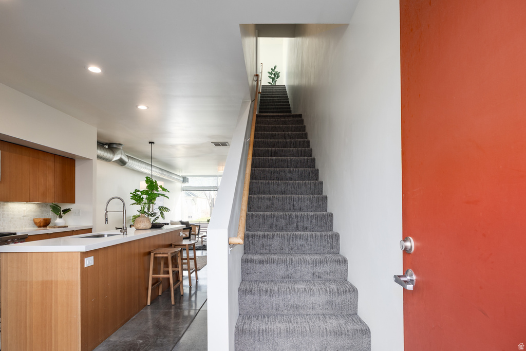 1118 S WEST TEMPLE Salt Lake City, UT 84101