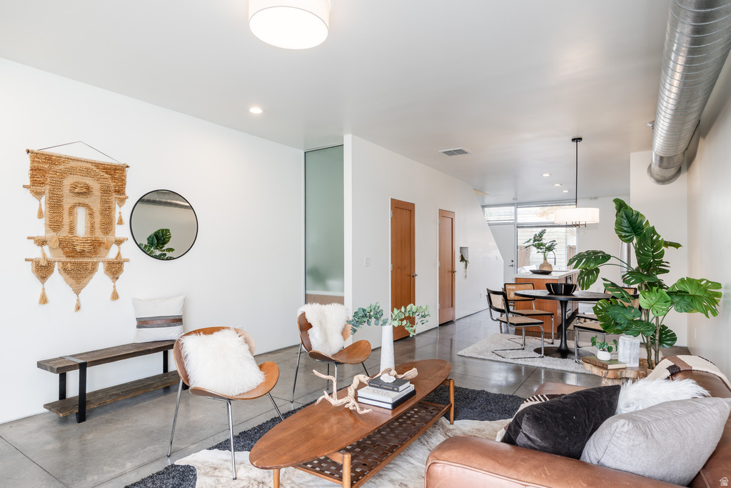 1118 S WEST TEMPLE Salt Lake City, UT 84101