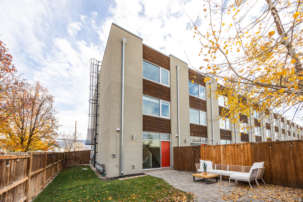 1118 S WEST TEMPLE Salt Lake City, UT 84101