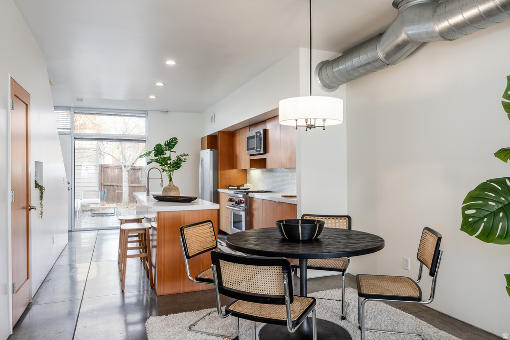 1118 S WEST TEMPLE Salt Lake City, UT 84101